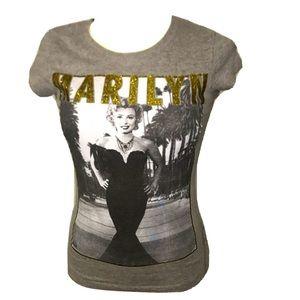 Marilyn Monroe T-shirt with Gold Acct Hollywood